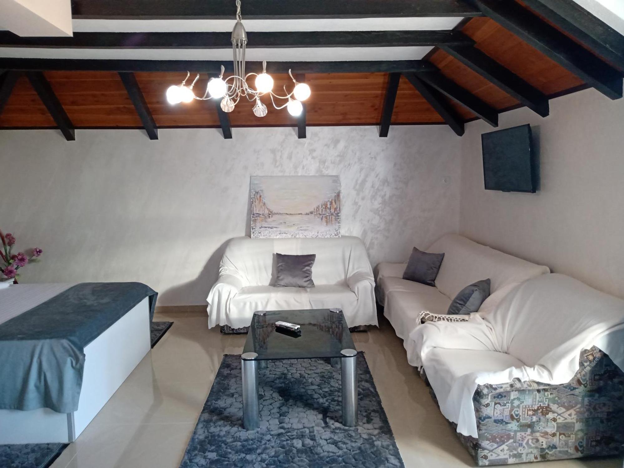 Moravska Obala - Prenociste I Restoran Apartment Velika Plana Luaran gambar