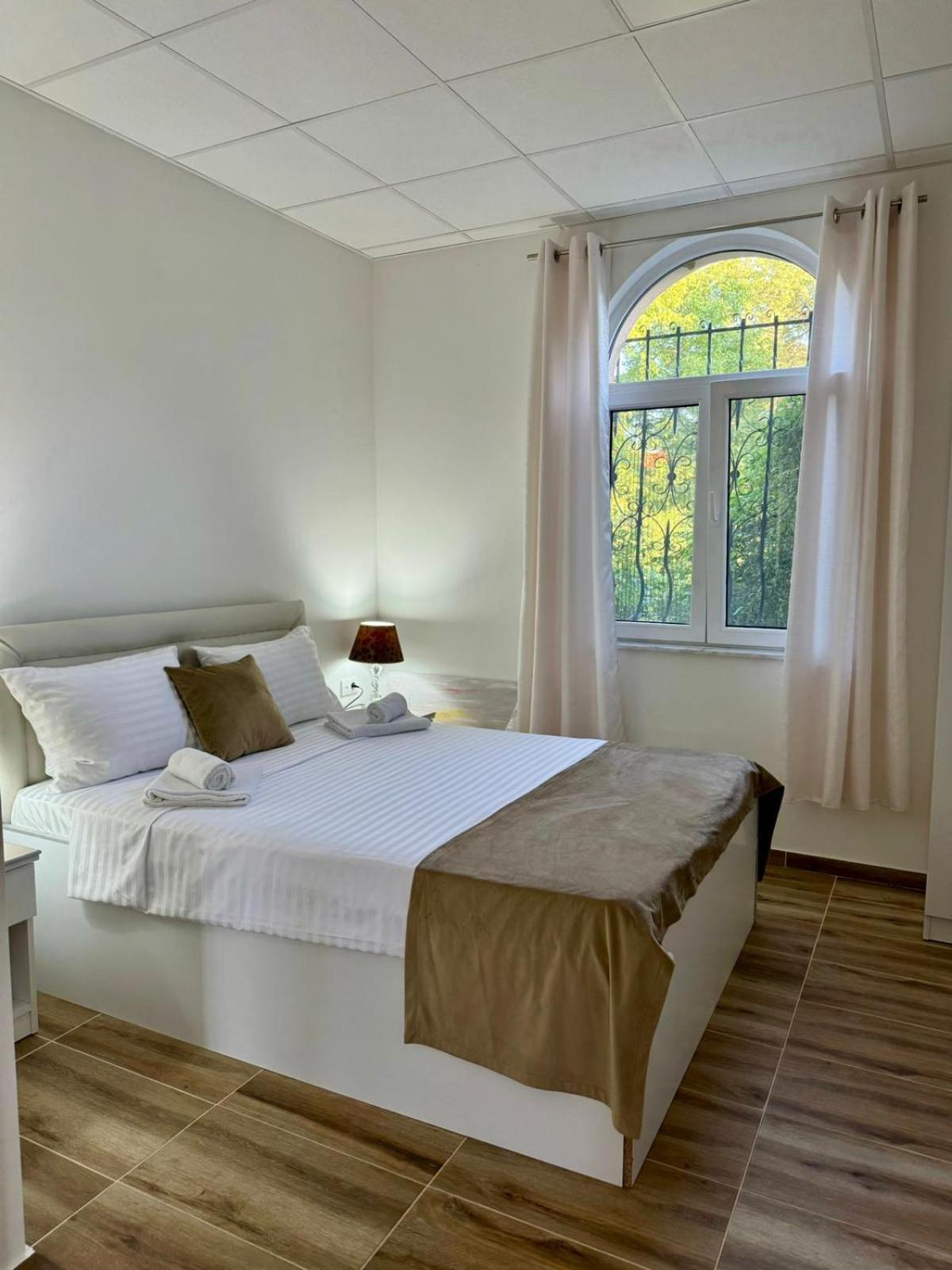 Moravska Obala - Prenociste I Restoran Apartment Velika Plana Luaran gambar